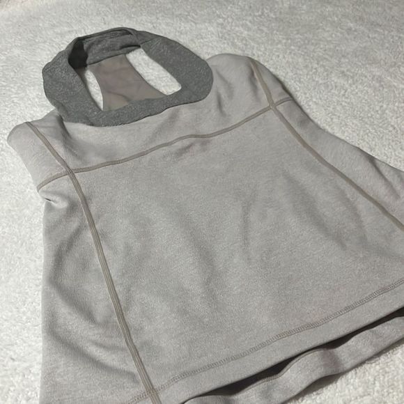 Lululemon Top - Picture 2 of 6